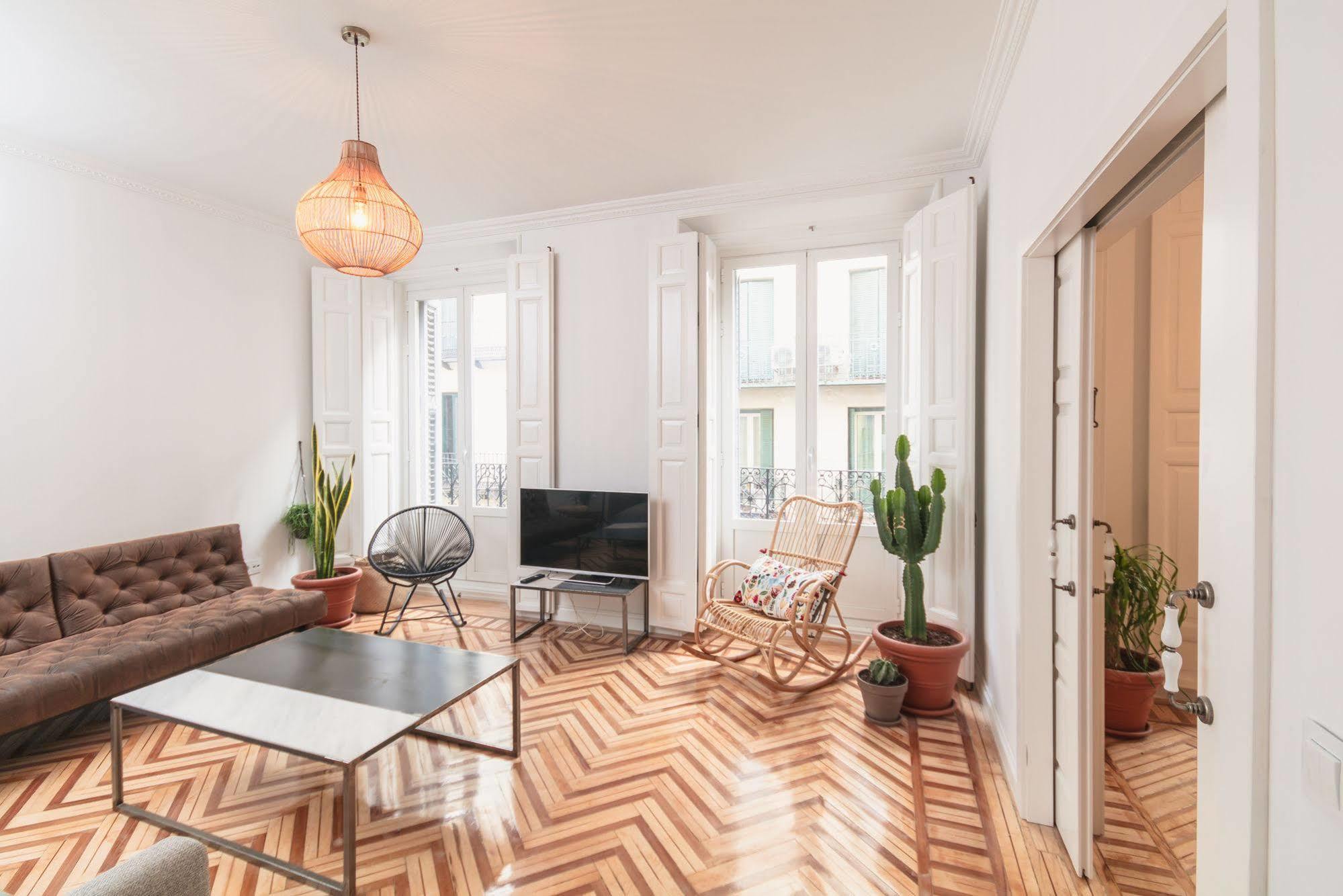 PYR Select Fuencarral Apartamento Madrid Exterior foto