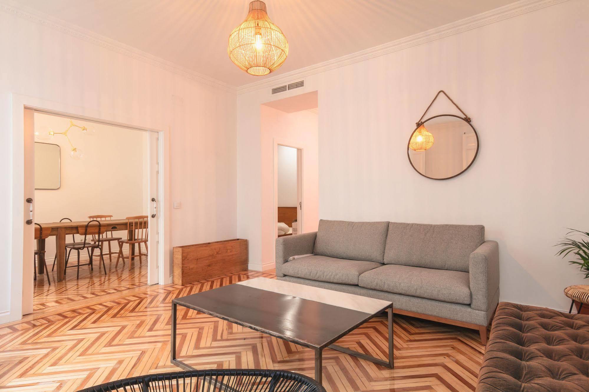 PYR Select Fuencarral Apartamento Madrid Exterior foto